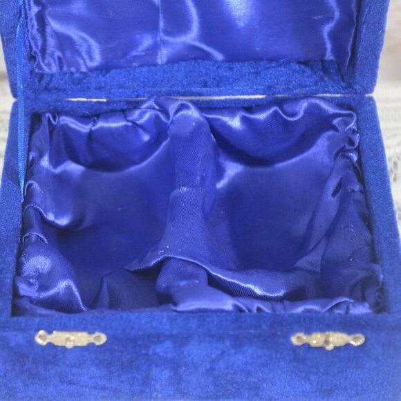 Marble Goblets Set of Two with Blue Velvet and Silky Storage Case - Picture 5 of 5